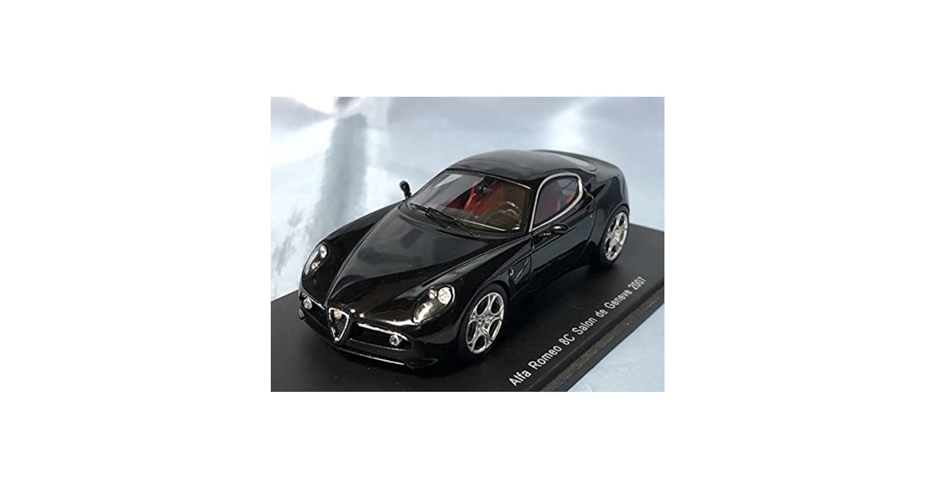 アルファロメオ８C ブラック Amazon | スパークモデル製アルファロメオ 8C Geneve 2007年 黒1